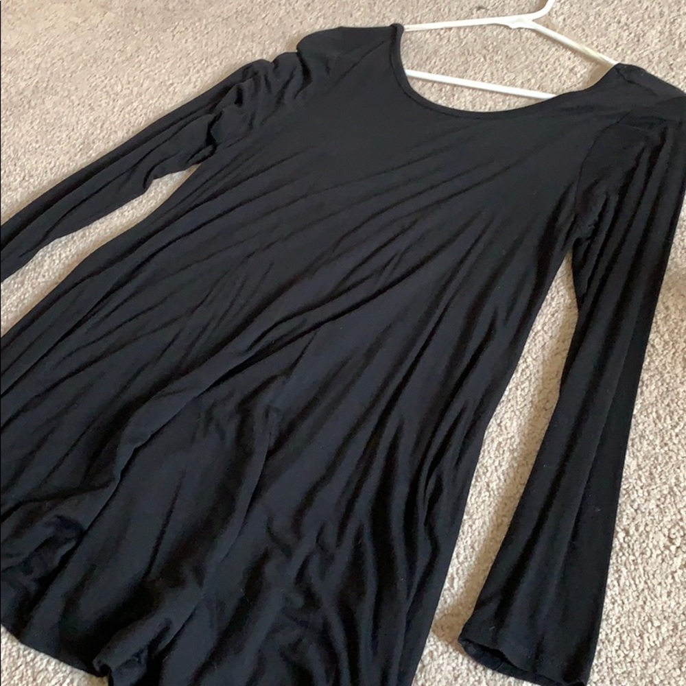 Tobi Long Sleeve Swing Dress